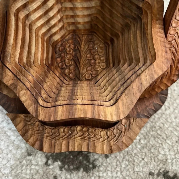 The Wooden Basket Co. Collapsing Basket - Picture 16 of 16